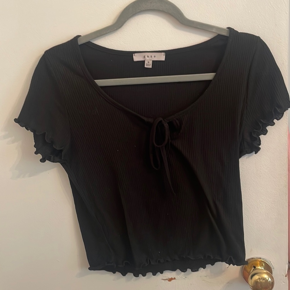 Gaze Black Crop Top